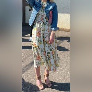 VICI Sugar Lips floral midi dress